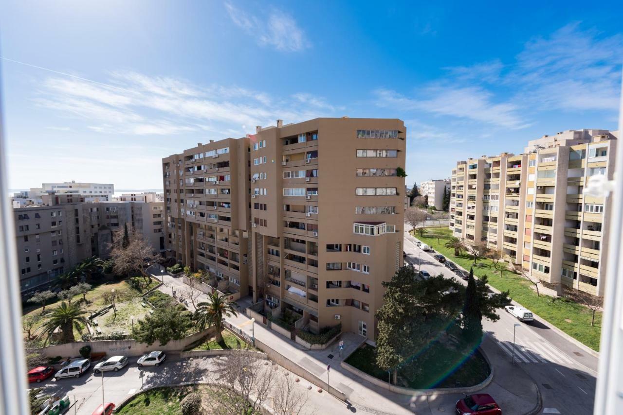Apartment Var Split Luaran gambar
