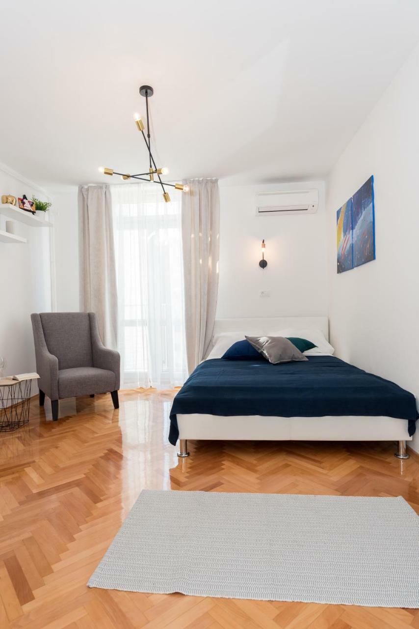 Apartment Var Split Luaran gambar