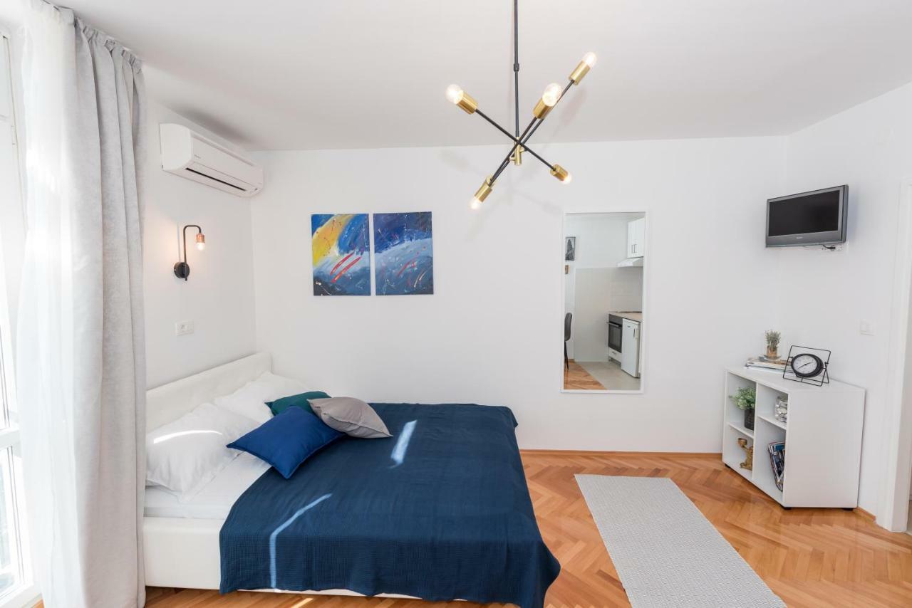 Apartment Var Split Luaran gambar